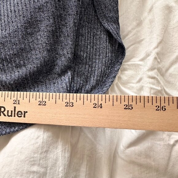 Jennifer Lopez Womens V-Neck Long Sleeve Tunic Top 2X Polyester Spandex Blend - Picture 8 of 10